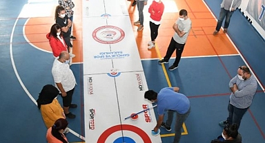 Floor Curling antrenörlük kursu Samsun’da