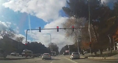 Hatalı şerit değiştirme pahalıya mal oldu!