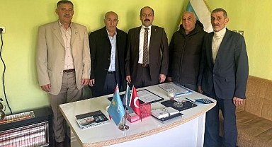 İYİ Parti Erzurum İl Başkanı Ali Öğdük sahada