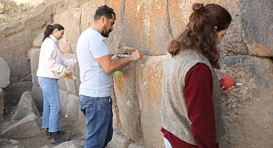 Kalede giriş yolu ortaya çıktı