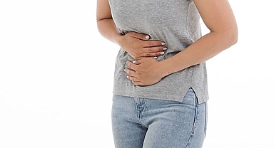 Mide ağrısı deyip geçmeyin: Kalp krizi sinyali olabilir