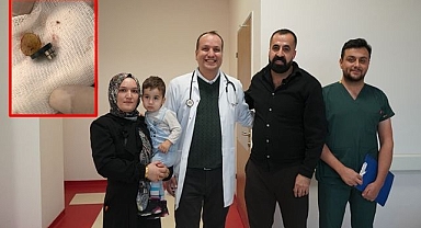 Minik bebek öyle şeyler yuttu ki... Ölümden döndü!