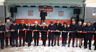 Numune halk pazarı hizmete açıldı