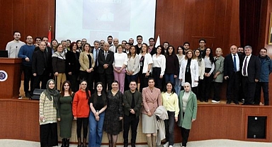 Prof. Dr. Kök, öğrencilerle buluştu