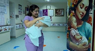 Sağlık altyapısı güçlenince anne bebek ölüm oranları azaldı