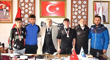 Şampiyonlara kutlama