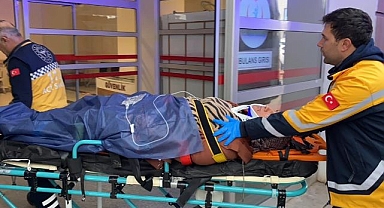 Şarampole devrilen araçtan sağ çıktı!