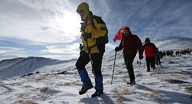 Sarıkamış şehitlerini anmak için tırmandılar