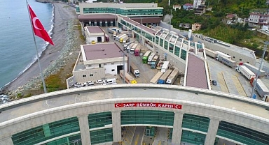 Sınır Kapısı'nda rekor trafik!