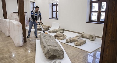 Sular altında kalan miras! Göl geri çekilince ortaya çıktı