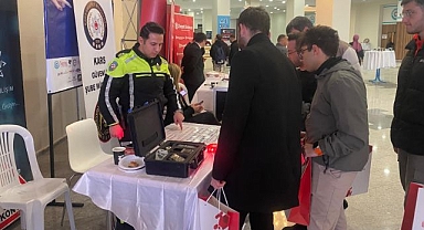 Trafik kuralları uygulamalı anlatıldı