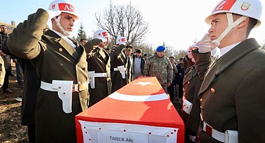 Uzman Çavuş son yolculuğuna uğurlandı