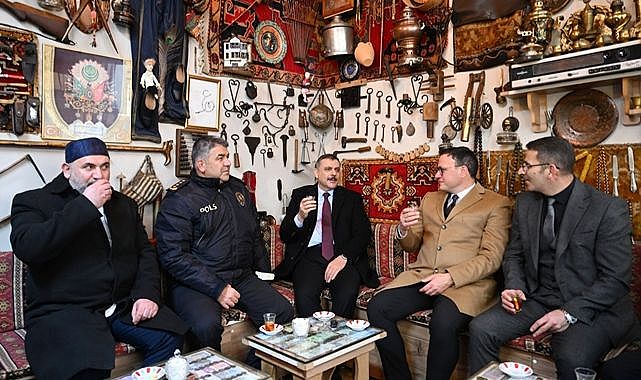 Vali Çiftçi’den esnaf ziyareti