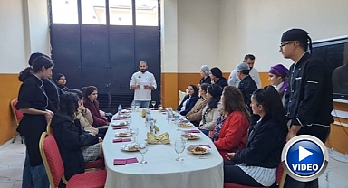 Yemekleri bu kez öğrenciler yaptı, anneler jüri oldu   