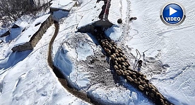 1 buçuk metreyi aşan karda zorlu mesai