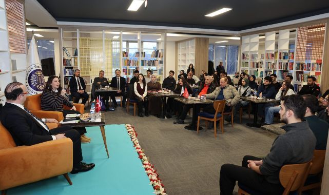 Atatürk Üniversitesinde millî teknoloji ve girişimcilik buluşması   