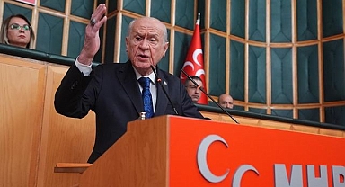 Bahçeli'nin emekliler için sarf ettiği sözler parti grubuna damga vurdu
