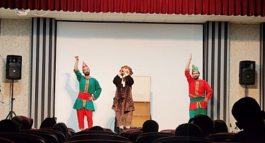 Bilim sahneye taşındı