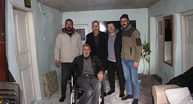 Engellilere tekerlekli sandalye hediye edildi