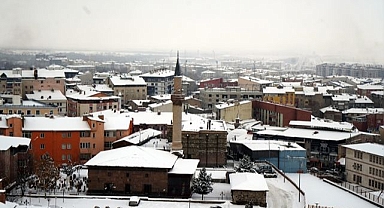 Erzurum'a kar, buzlanma ve çığ uyarısı
