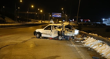 Erzurum'da kaygan zemin kazayı beraberinde getirdi!