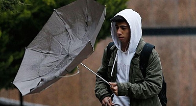 Erzurum’da kuvvetli rüzgar ve fırtına uyarısı