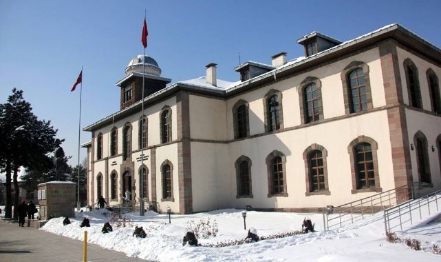 Erzurum Kongre Binası ziyarete kapatıldı