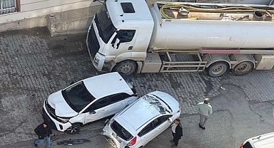 Freni boşalan akaryakıt tankeri dehşet saçtı!