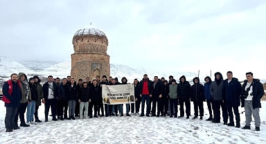 Gençler kültür gezisini tamamladı