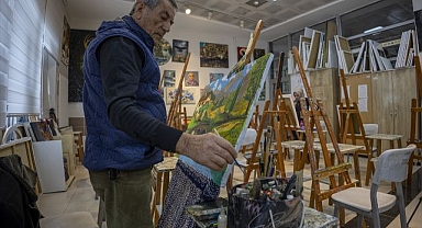 Hafızasını korumak için başladığı resim hobisi oldu