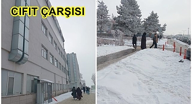 Hastane kapısında kar çilesi!