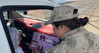 Jandarma ekipleri KADES uygulamasını tanıttı