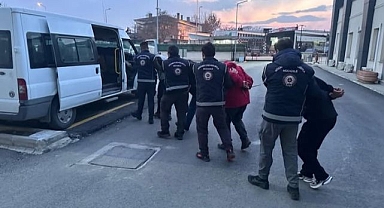 Kaçak göçmenlere operasyon: 22 kişi tutuklandı 