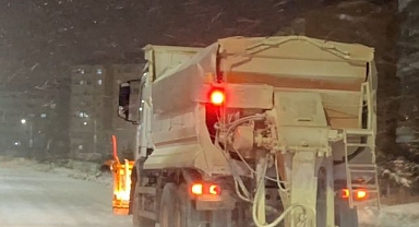 Karla mücadele çalışmaları sürüyor