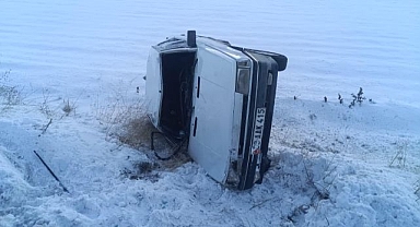 Kaygan zemin kazayı beraberinde getirdi!