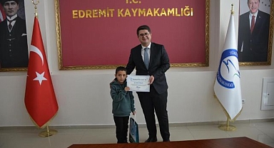 Kitap okuma yarışmasında birinci oldu