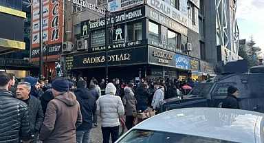 Kuyumcunun altın ve paraları alıp kaçtı iddiası ortalığı karıştırdı