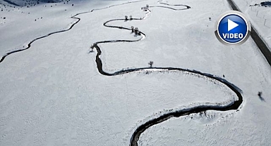 Mendereslerin kar manzarası hayran bıraktı 