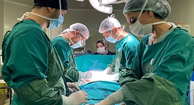 Oğluna verdiği böbrekle can oldu