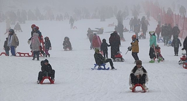 Palandöken'de hafta sonu yoğunluğu yaşanıyor