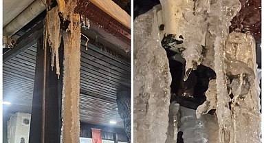 Soğuk hava etkisini gösterdi! Metrelerce buz sarkıtı oluştu 