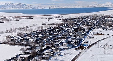 Yerleşim yerleri beyaza büründü