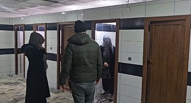 Zabıtadan kaçan dilenciler bakın nereye saklandı!