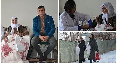 Zorlu kış şartlarında vatandaşların yardımına koşuyorlar