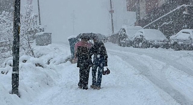 20 köy ve 38 mezra yolu ulaşıma kapandı   