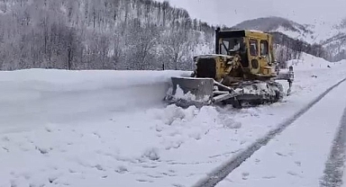 58 köy yolunda çalışmalar sürüyor