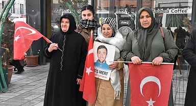 Acılı ailelerin nöbeti sürüyor