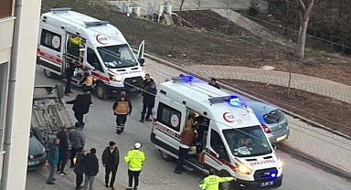 Araçlar kontrolünü kaybetti: 2 kişi yaralandı 