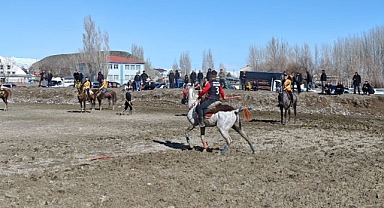 Aşkale’de ciritçiler sezona hazırlanıyor
