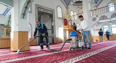 Camiler Ramazan ayına hazırlanıyor